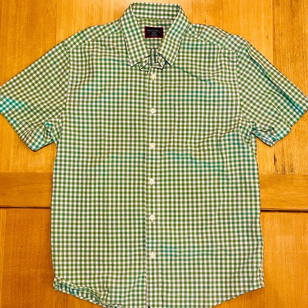 UNTUCKit Green and White Gingham Casual Button Down Shirt